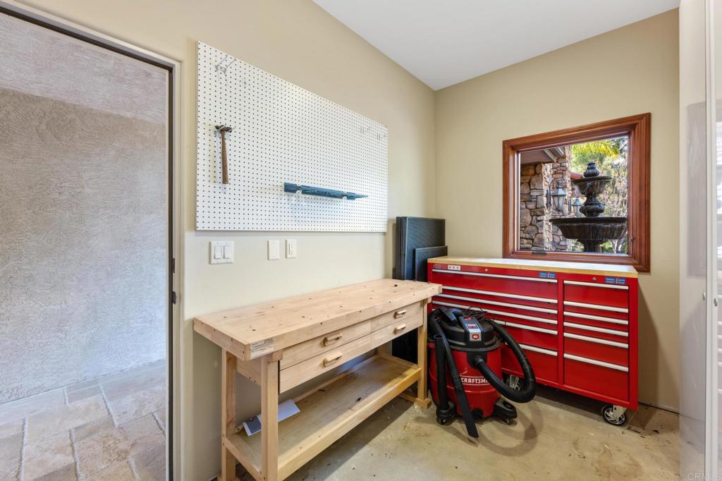 14817 Highland Valley Road