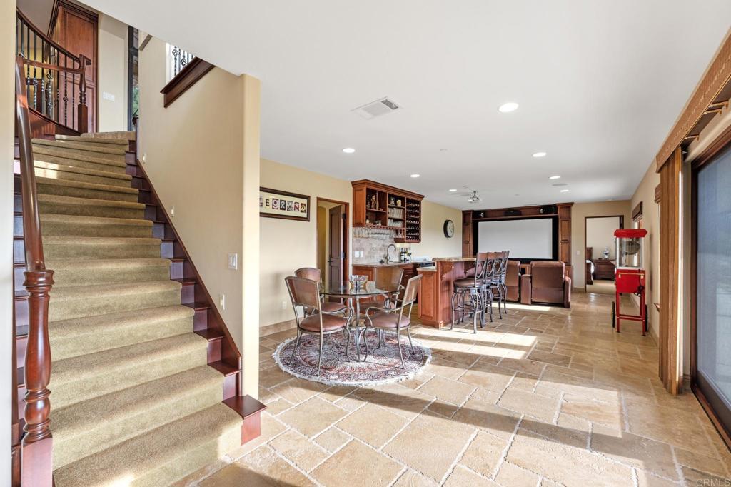 14817 Highland Valley Road