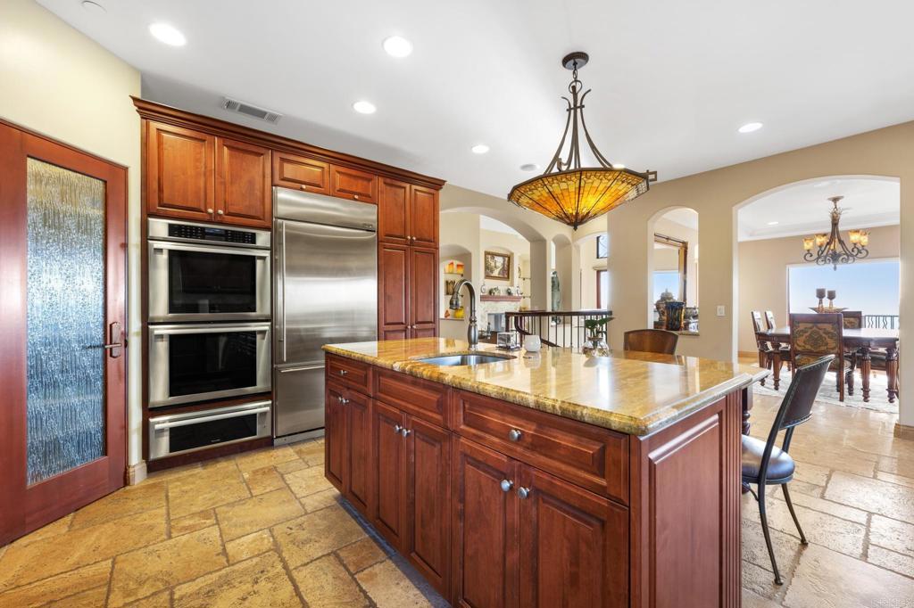 14817 Highland Valley Road