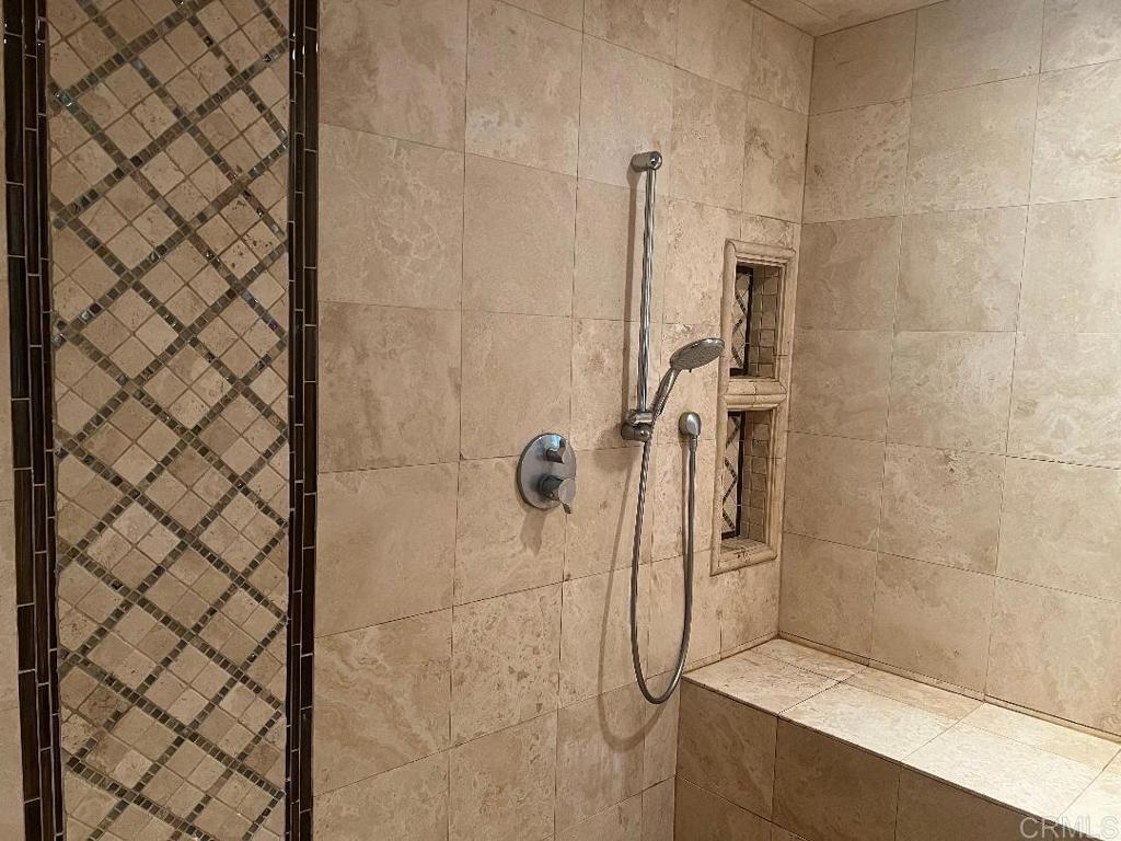 3190 Avenida Hacienda