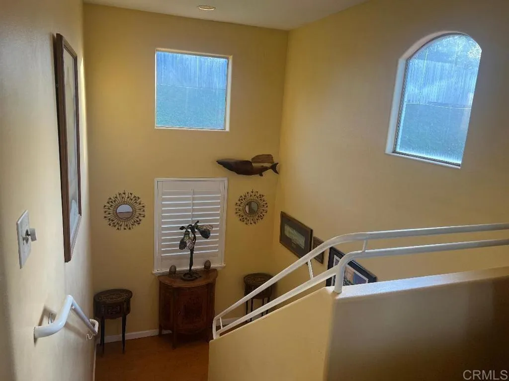 3190 Avenida Hacienda