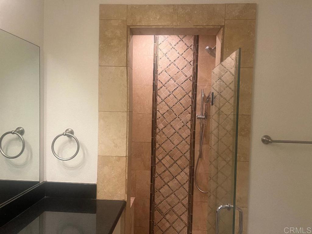 3190 Avenida Hacienda