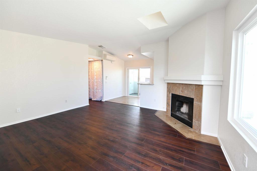 4360 Oregon Street #7