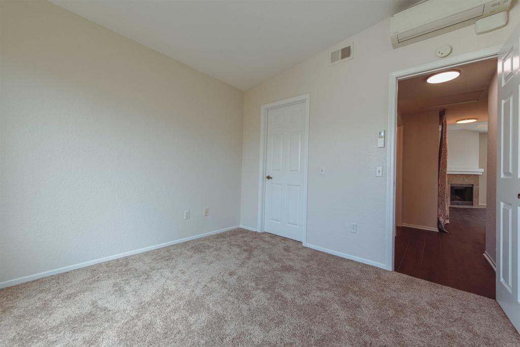 4360 Oregon Street #7