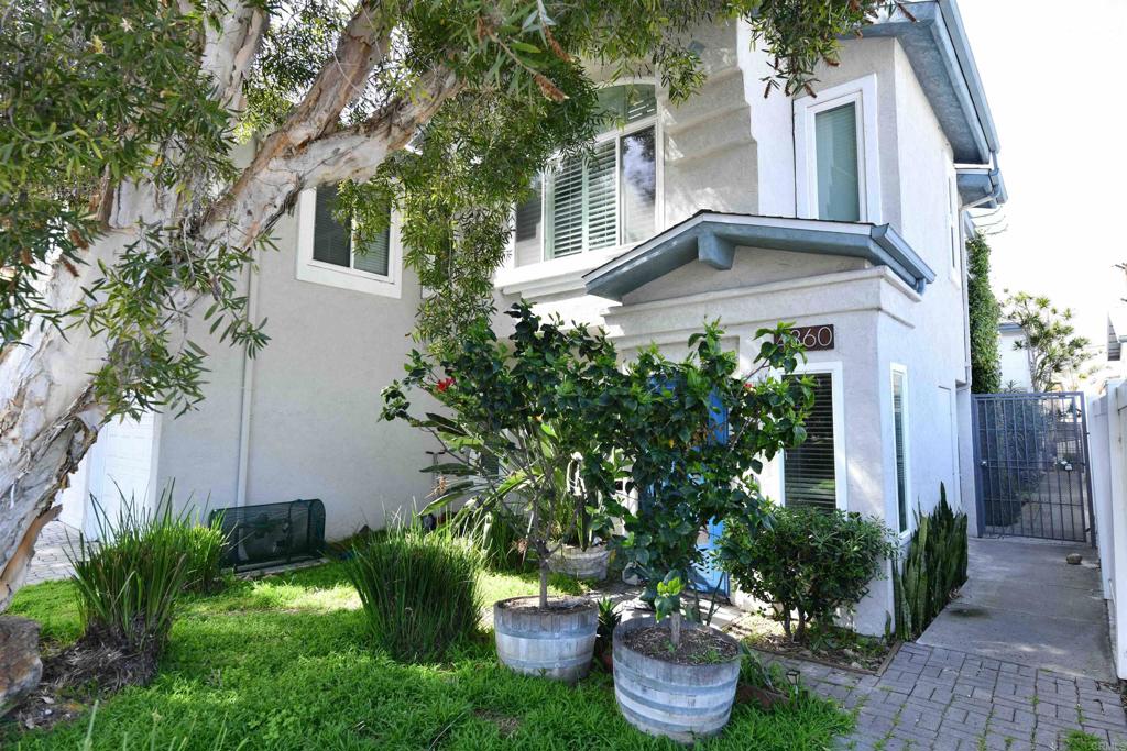 4360 Oregon Street #7