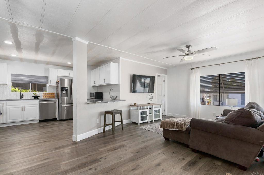 155 Las Flores Drive 24