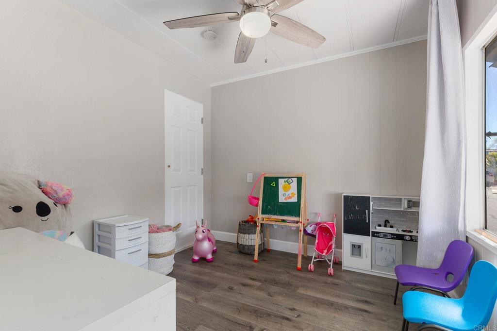 155 Las Flores Drive 24