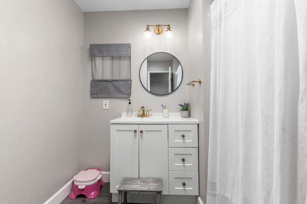 155 Las Flores Drive 24