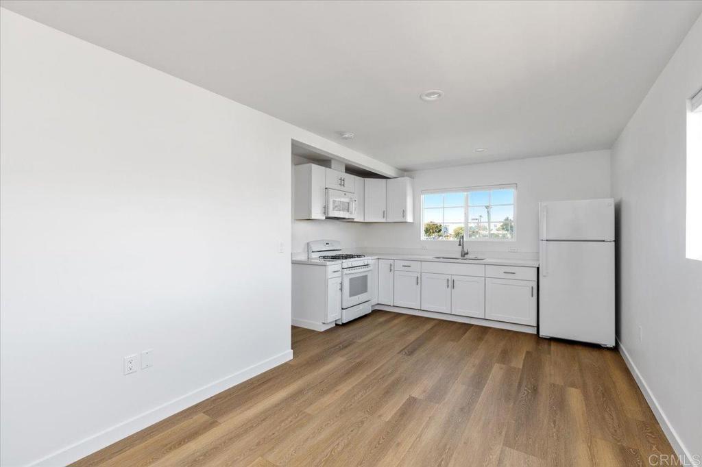 406 Cleveland Street 200