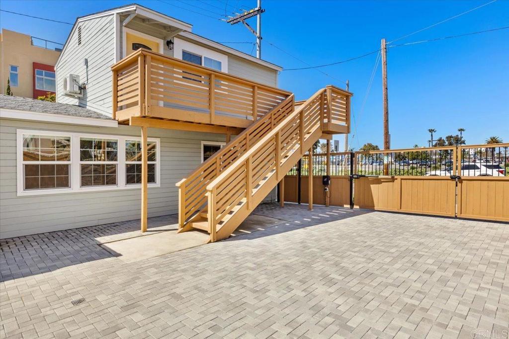 406 Cleveland Street 200
