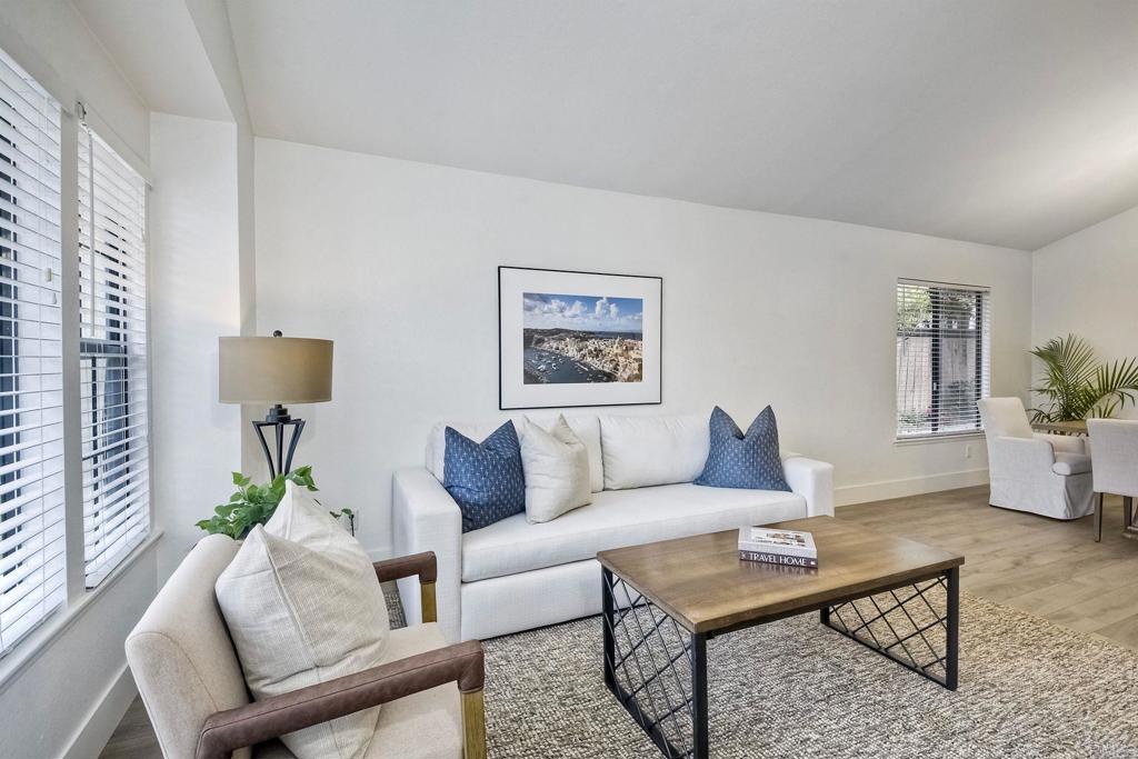 1527 Calle Ryan