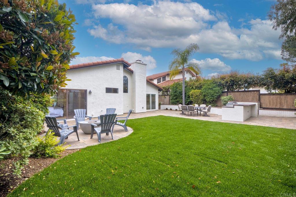 1527 Calle Ryan