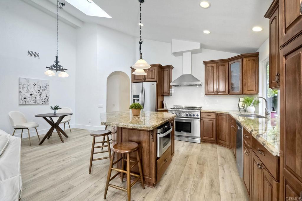 1527 Calle Ryan