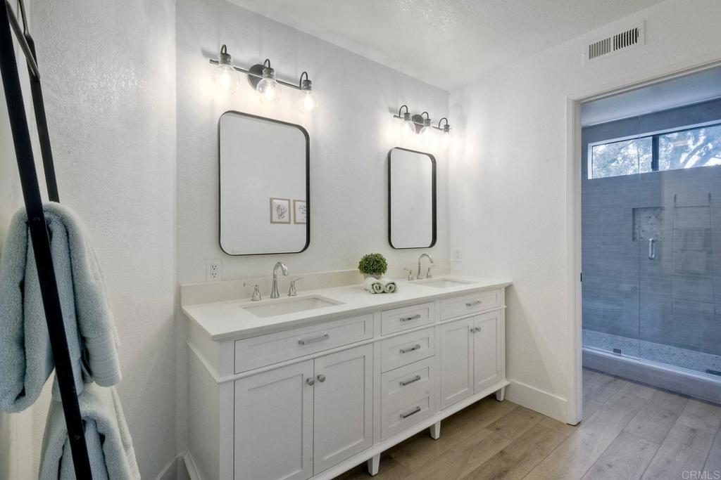 1527 Calle Ryan