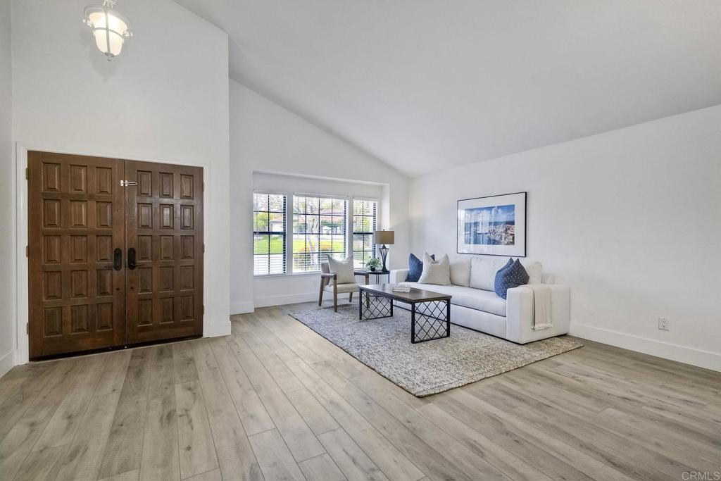 1527 Calle Ryan