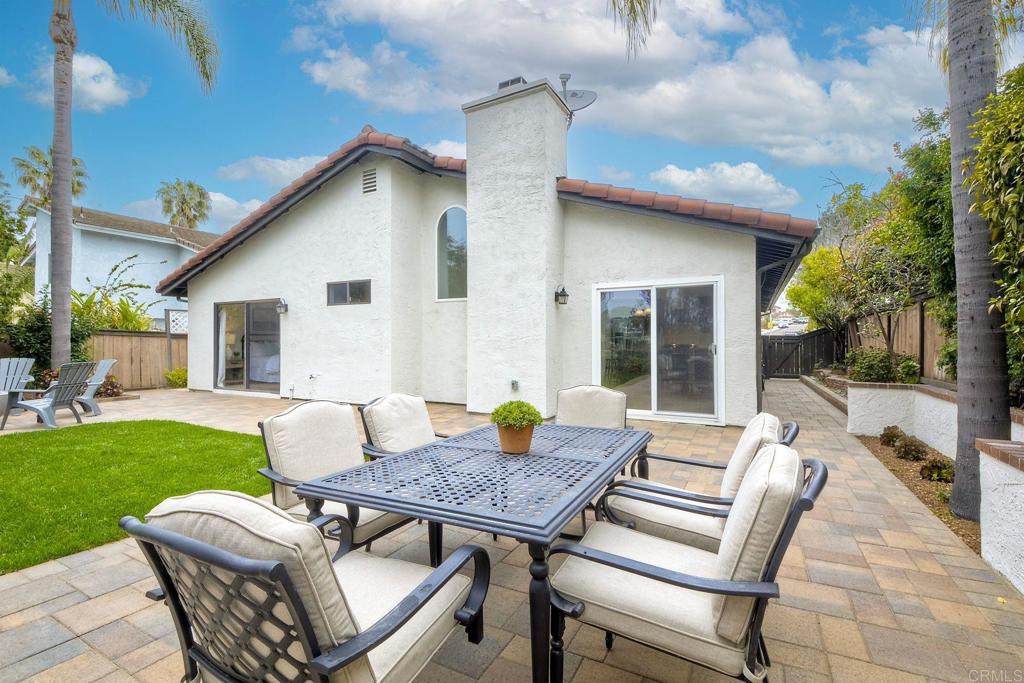 1527 Calle Ryan
