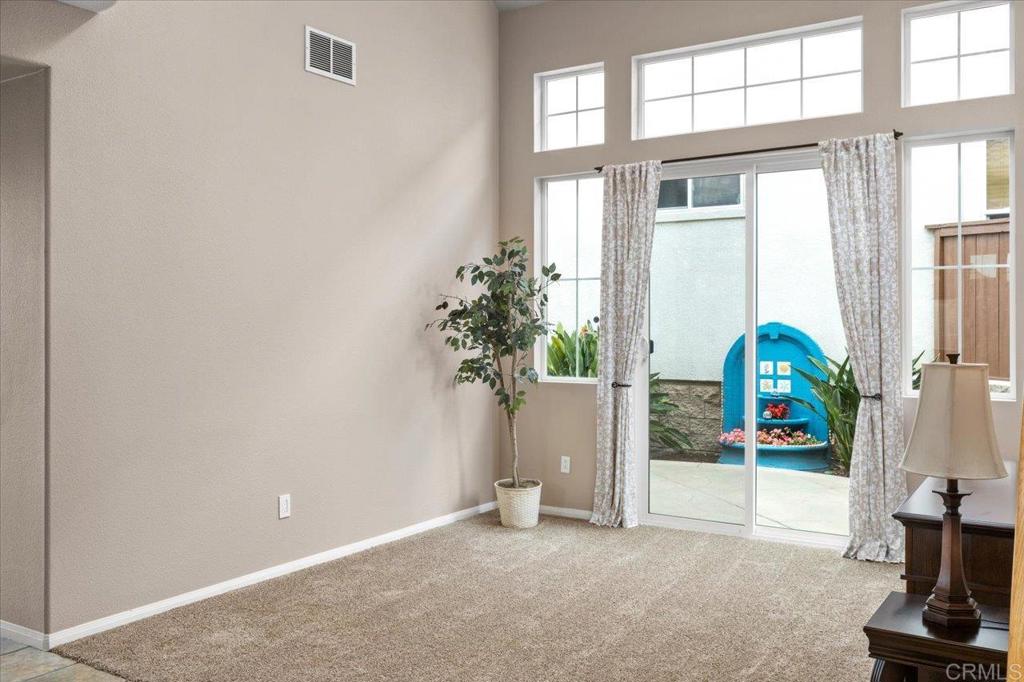 5544 Foxtail Loop