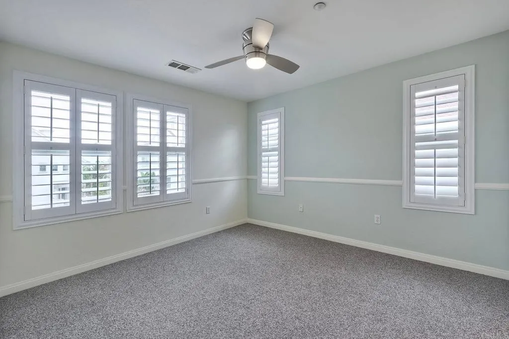 815 Harbor Cliff Way # 252