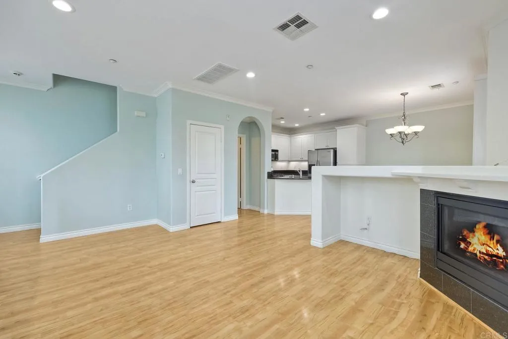 815 Harbor Cliff Way # 252
