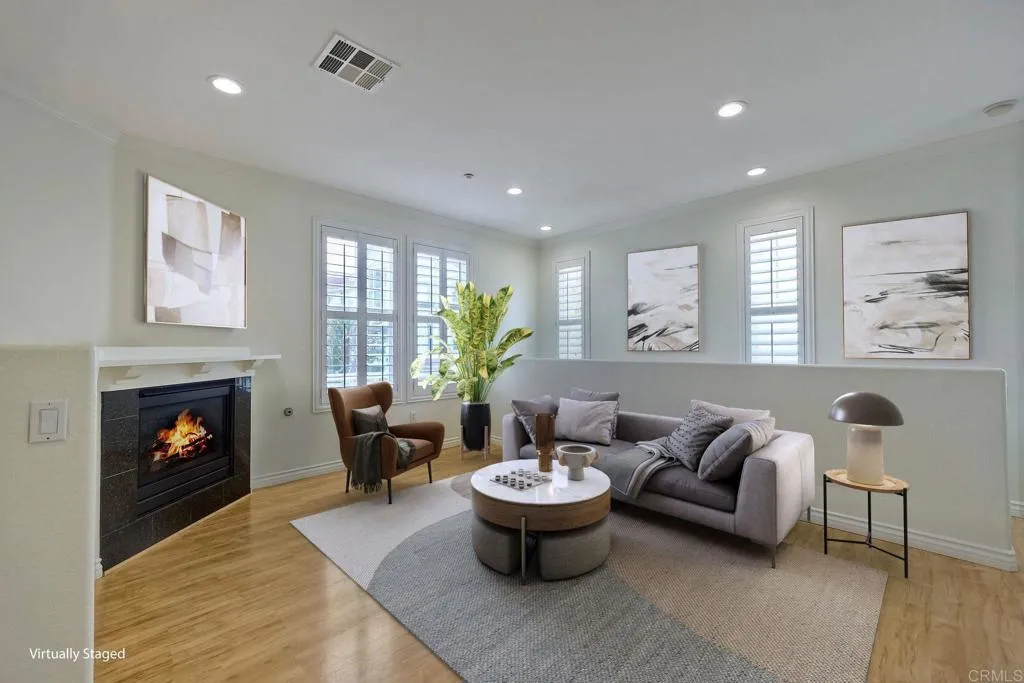 815 Harbor Cliff Way # 252