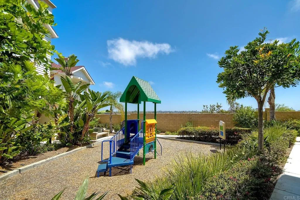 815 Harbor Cliff Way # 252