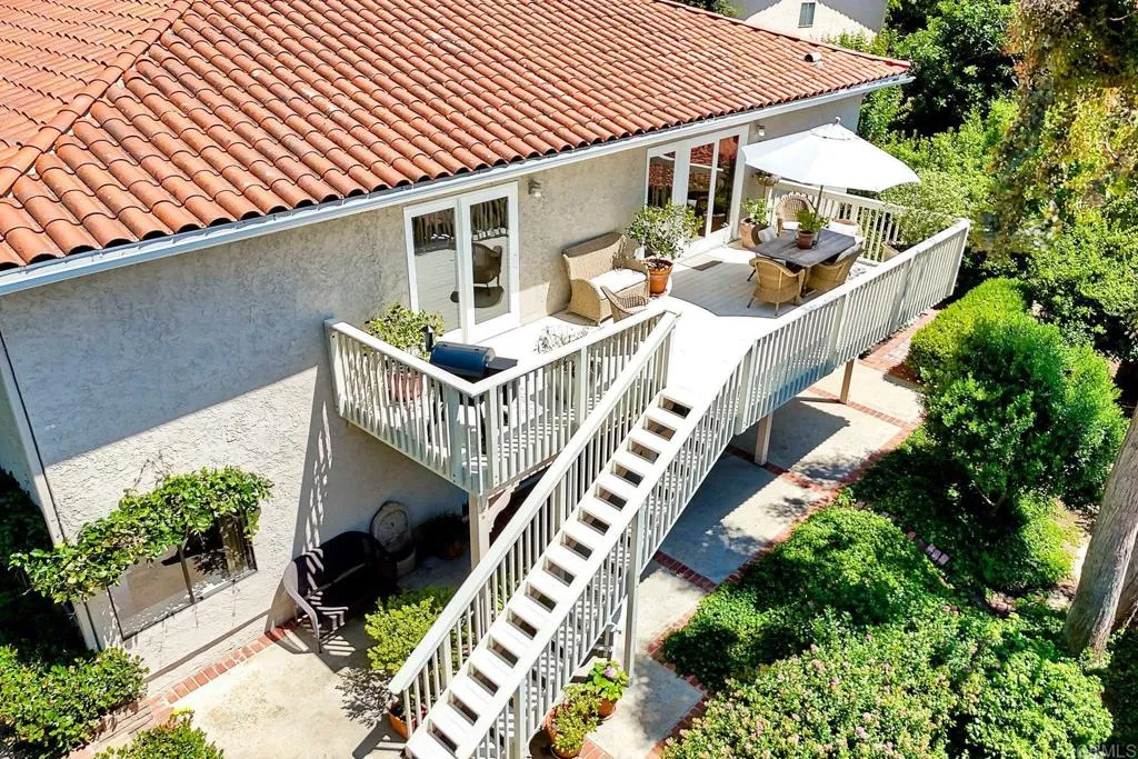 1295 Dyanna Court