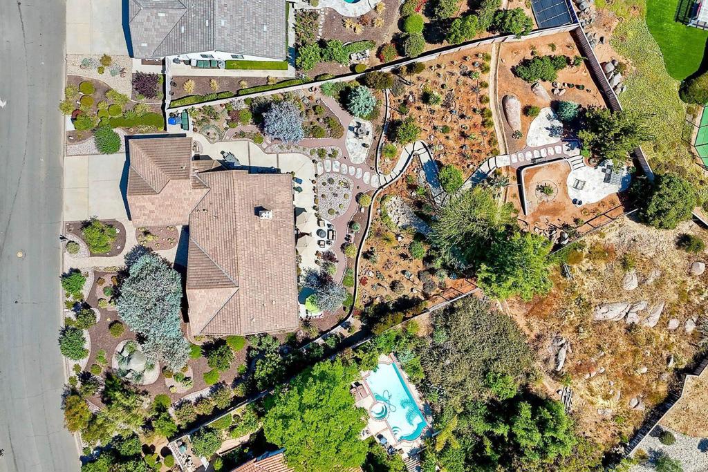 14236 Sandhill Road