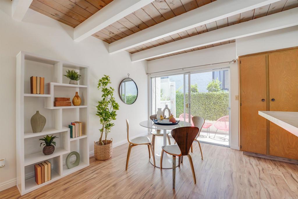 3920 Riviera Drive R