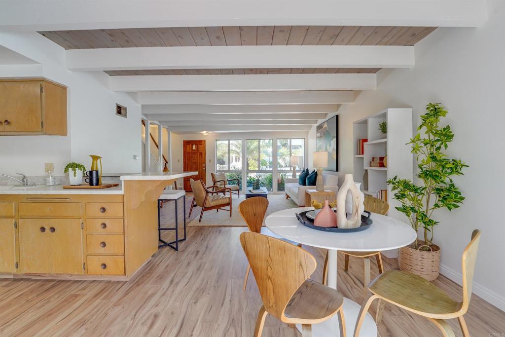 3920 Riviera Drive R