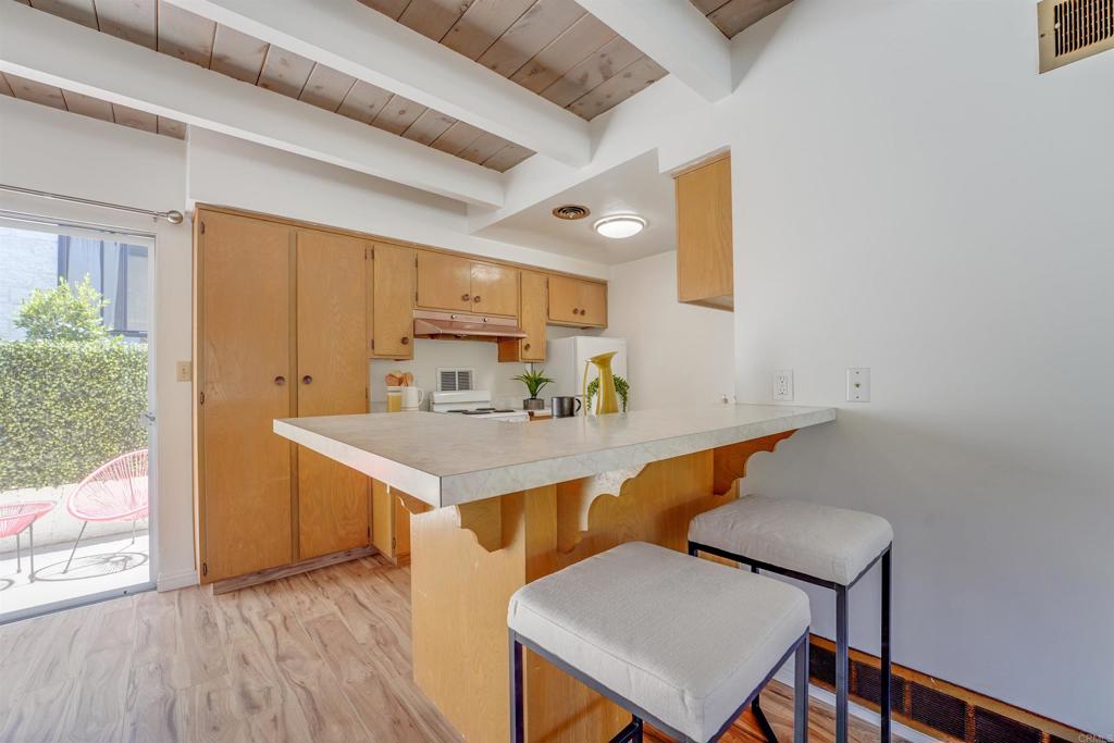 3920 Riviera Drive R