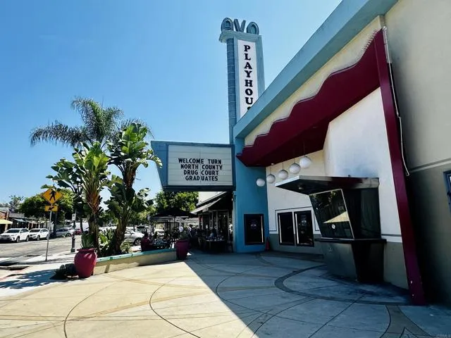 333 N Citrus Avenue