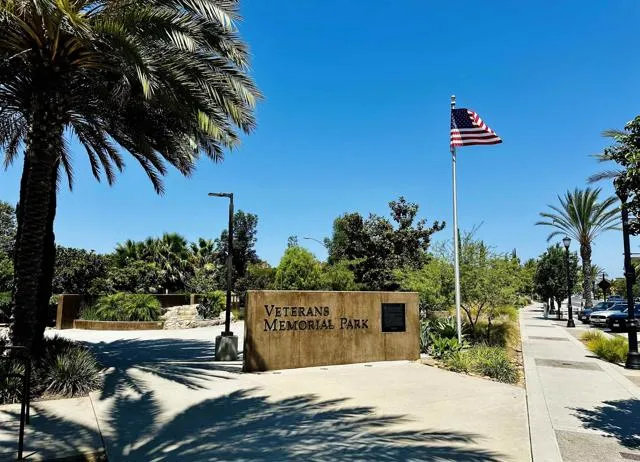 333 N Citrus Avenue