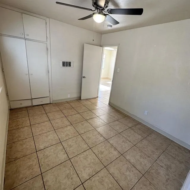 333 N Citrus Avenue