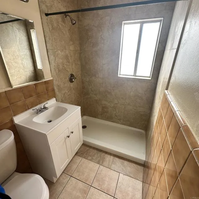 333 N Citrus Avenue