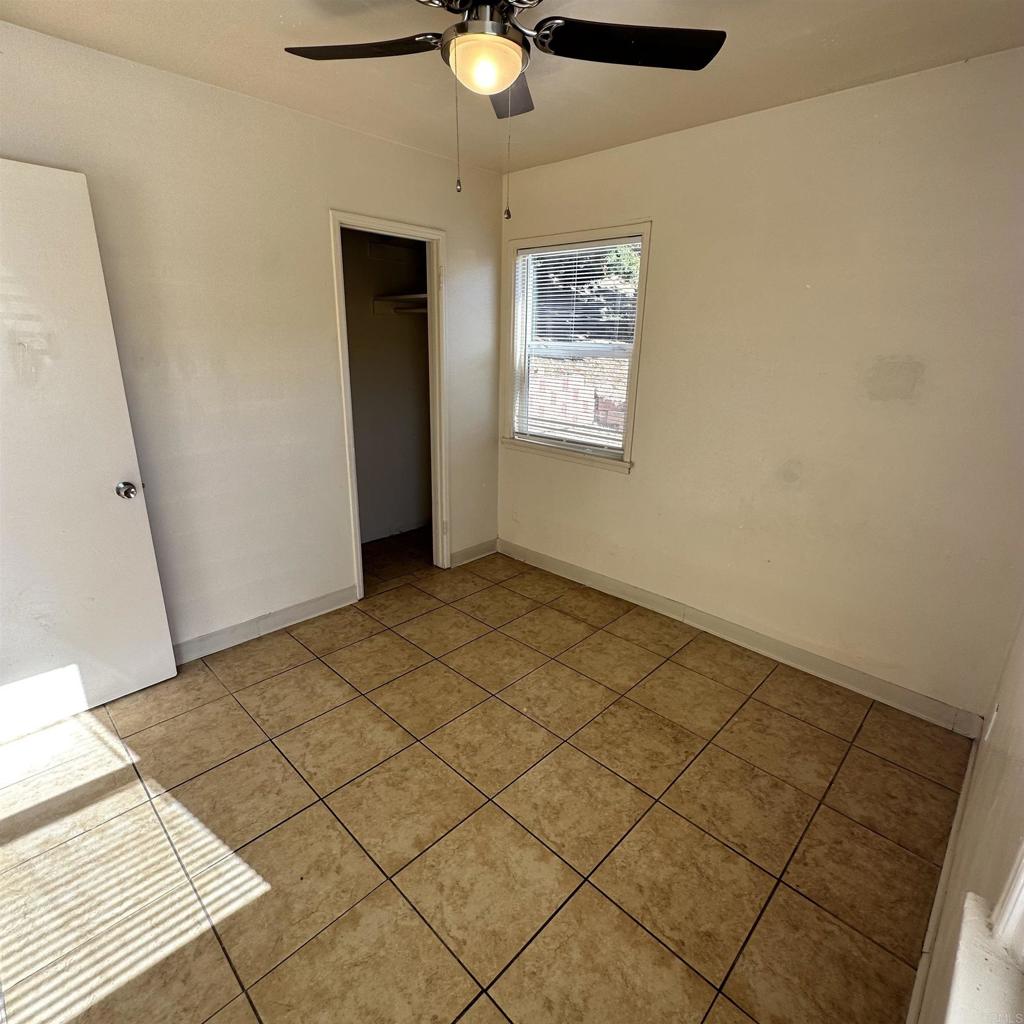 333 35 N Citrus Avenue