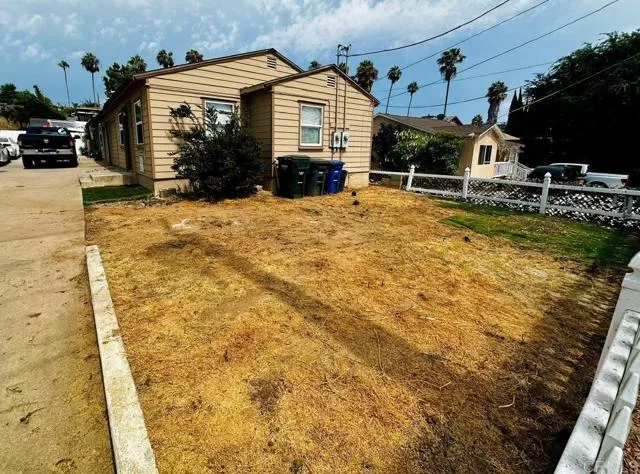 325 N Citrus Avenue