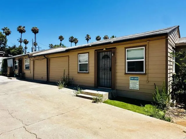 325 N Citrus Avenue