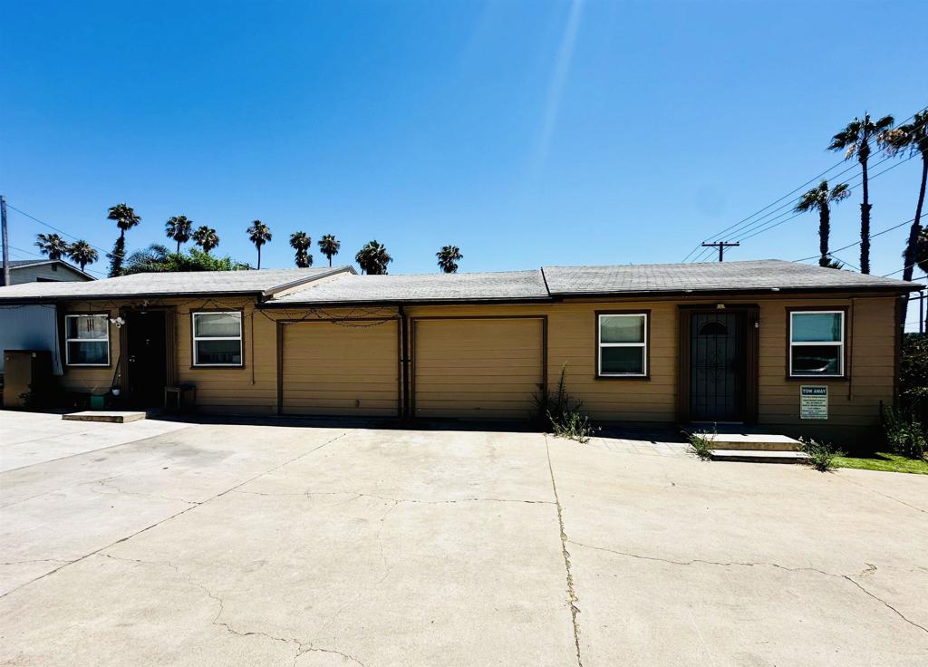 325 27 N Citrus Avenue