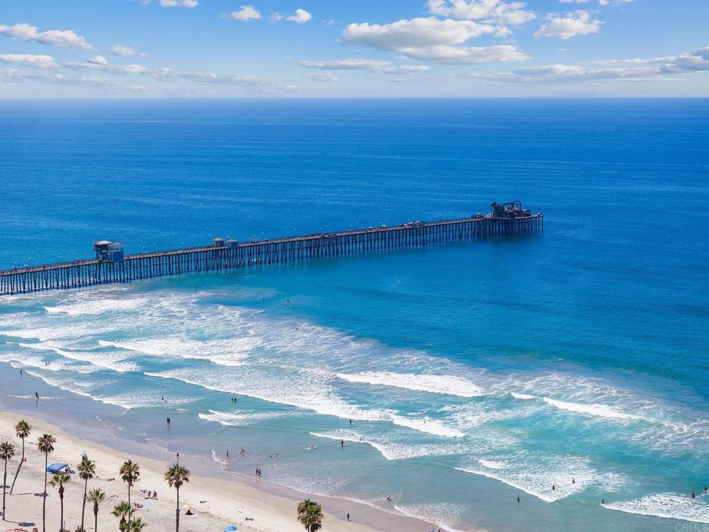 718 N Pacific Street