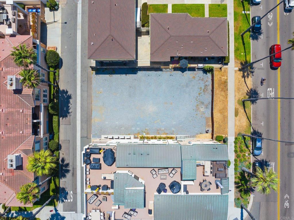 718 N Pacific Street