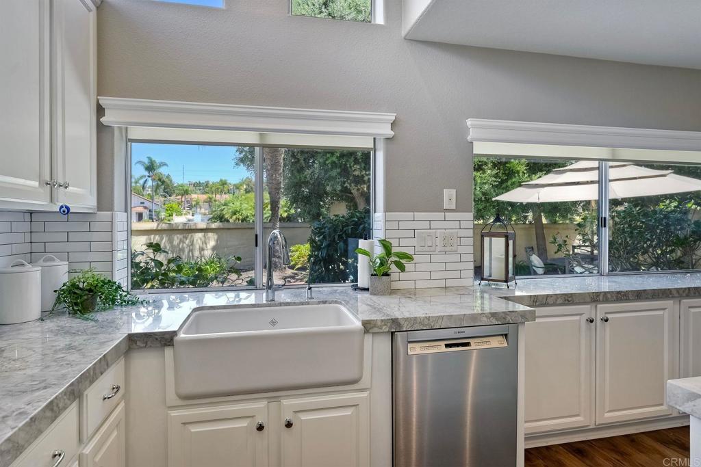 7033 Murillo Lane