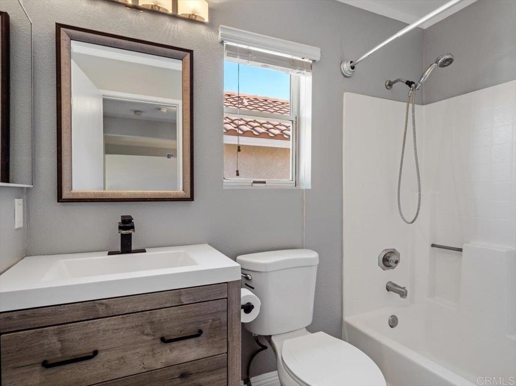 1533 Promontory Ridge