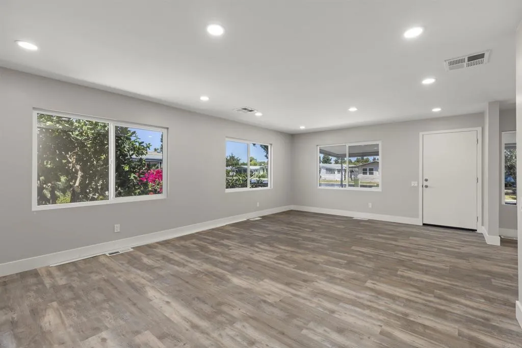 276 N El Camino Real # 98