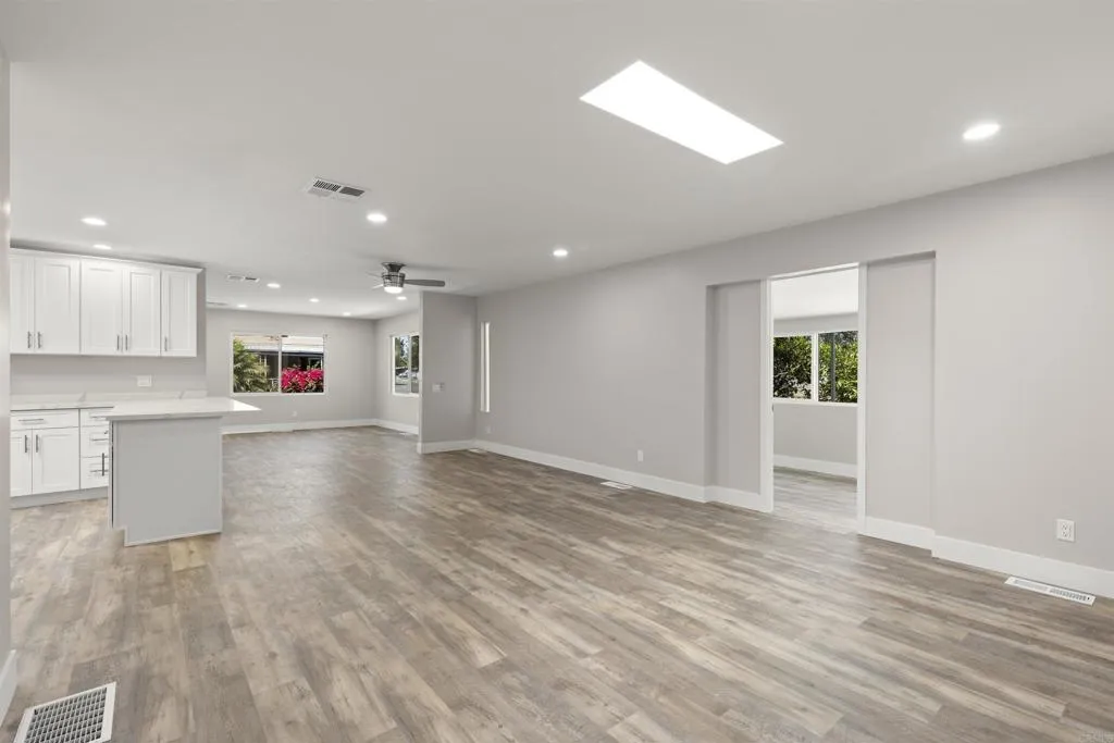 276 N El Camino Real # 98