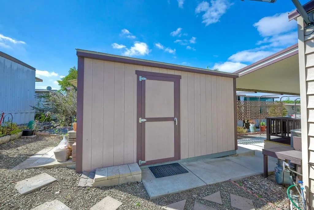 1600 E Vista Way Unit: 102