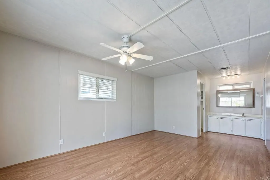 1600 E Vista Way Unit: 102