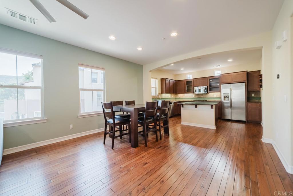 2454 Longstaff Court