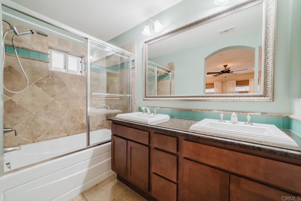 2454 Longstaff Court