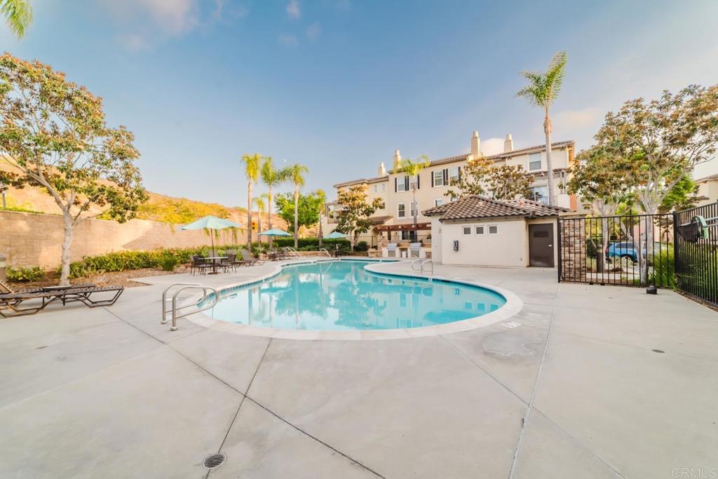 2454 Longstaff Court