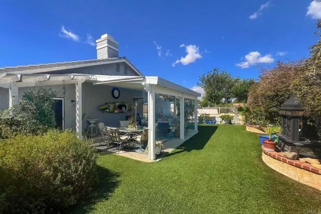 42320 Hickory Glen Ave